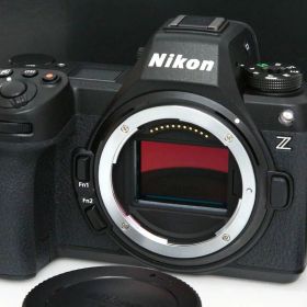 【中古】【美品】ニコン Z6III ボディ CA01-R7165-2K3 ニコン ミラーレス一眼 フルサイズ Zマウント 高画質 手ブレ補正 高速AF 高速連写 4K動画