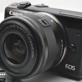 【中古】【1ヶ月保証】 キヤノン Canon ミラーレス一眼 EOS M100 レンズキット ブラック