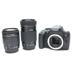 【中古品】《良品》 Canon EOS Kiss X8i ダブルズームキット [ デジタルカメラ ]