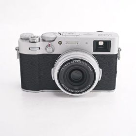 【中古】 (フジフイルム) FUJIFILM X100V シルバー【中古カメラ コンパクトデジカメ】 ランク：B