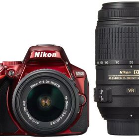 【中古】Nikon デジタル一眼レフカメラ D5500 ダブルズームキット レッド 2416万画素 3.2型液晶 タッチパネル D5500WZRD