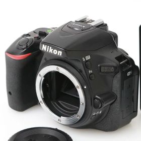 【中古】【並品】ニコン D5500 ボディ （センサー清掃済み） CA01-M6770-2Q1A ニコン Fマウント Nikon 一眼レフ APS-C