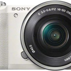 【中古】Sony Alpha a5100 16-50mm Mirrorless Digital Camera with 3-Inch Flip Up LCD (White) by Sony当店保証30日間 人気モデル 高画質 売れ筋