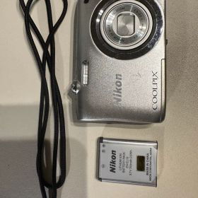 Nikon COOLPIX A100 デジタルカメラ 本体 バッテリー付