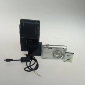 Nikon COOLPIX A100 Silver コンパクトデジタルカメラ /