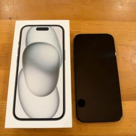 Apple iPhone 15 128GB ブラック 本体