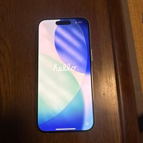 Apple iPhone 15本体 中古美品