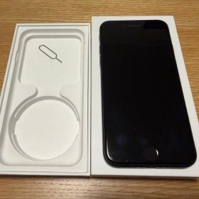 iPhone SE 第3世代 ミッドナイト