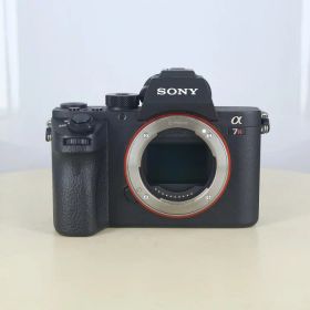 α7R II 新品 175,000円 中古 74,500円 | ネット最安値の価格比較