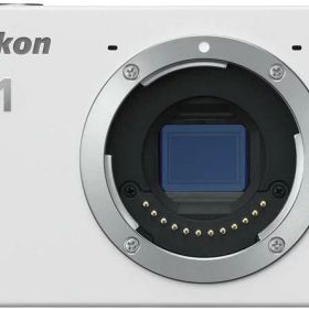 【中古】Nikon ミラーレス一眼カメラ Nikon 1 J1 ホワイト ボディ
