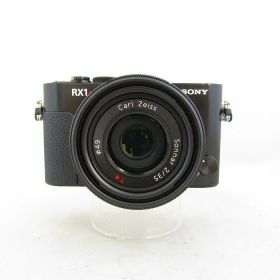 【中古】 (ソニー) SONY DSC-RX1RM2【中古カメラ コンパクトデジカメ】 ランク：B