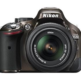 【中古】【39shop】Nikon★デジタル一眼レフカメラ D5200 レンズキット AF-S DX NIKKOR 18-55mm f/3.5-5.6G VR ブロンズ D5200LKBZ（良い）