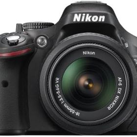 【中古】Nikon デジタル一眼レフカメラ D5200 レンズキット ブラック AF-S DX NIKKOR 18-55mm f/3.5-5.6G VR付属 ブラック D5200LKBK カメラ 中古 人気 おすすめ 高画質