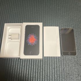 iPhoneSE スペースグレー 64GB