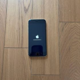 Apple iPhone SE 2本体 ホワイト128G