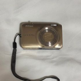 【充電器付】Nikon COOLPIX S6300 デジタルカメラ