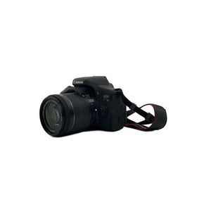 CANON◆デジタル一眼カメラ EOS Kiss X8i ダブルズームキット DS126571