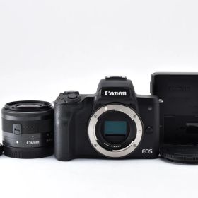 【返品保証】★極上品★キヤノン Canon EOS Kiss M レンズキット EF-M 15-45mm 《ショット数1000回未満》★ L564#8352
