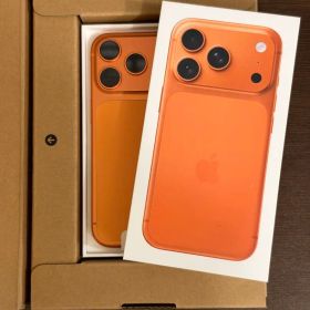 Apple iPhone17Pro 256GBコズミックオレンジ