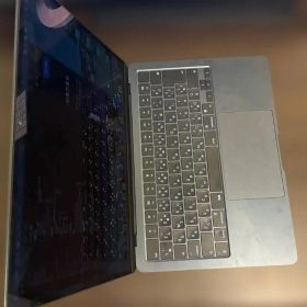 Apple MacBook Air M2 (8GBメモリ、512GB)