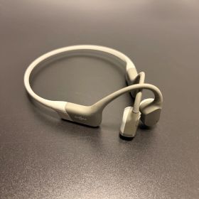 ■SHOKZ 骨伝導ワイヤレスイヤホン グレー/ベージュ系 Bluetooth ネックバンド型 スポーツ向け 開放型 中古 R-RS-GGZ-S803