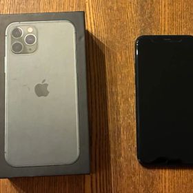iPhone 11 Pro ミッドナイトグリーン 64GB イヤホン付き 正規品