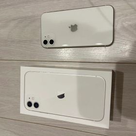 Apple iPhone 11 ホワイト 本体