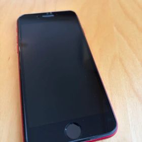 美品iPhone SE 第3世代64GB RED SIMフリー