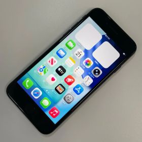 au iPhone SE(第3世代) 64GB ミッドナイト