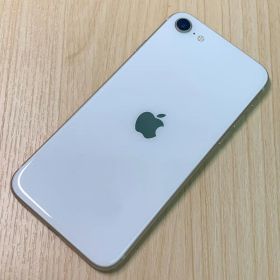 J5 SIMフリー iPhone SE 第3世代（SE3）64GB スターライト