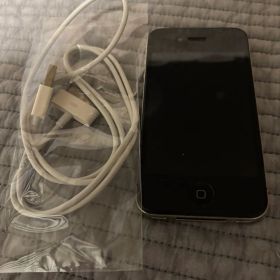 iPhone 4 16GB ジャンク部品取り 基板・バッテリー交換済 ケーブル付