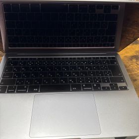 Apple MacBook Air