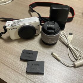 Canon EOS M10 レンズキット 本体