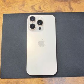 iPhone 16 Pro 512GB デザートチタニウム