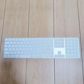 Apple magic keyboard テンキー 充電タイプ純正品