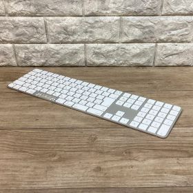 Apple Magic Keyboard テンキー付 日本語配列 A2520