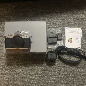 Nikon Z fc 28mm f/2.8 SE シャッター回数884