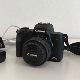 Canon EOS M50 (Kiss M) 海外モデル 標準レンズセット