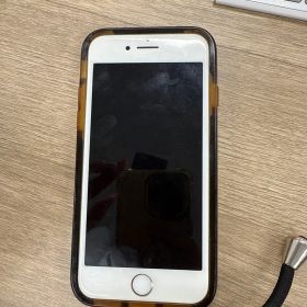 iPhone17e ホワイト256G
