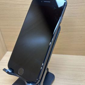 【61791】【SIMロック解除済】iPhone 8 64GB