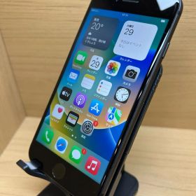 【61734】【SIMロック解除済】iPhone 8 64GB