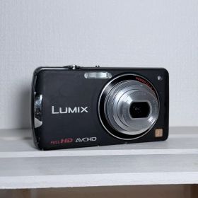 Panasonic LUMIX DMC-FX700 ブラック デジカメ