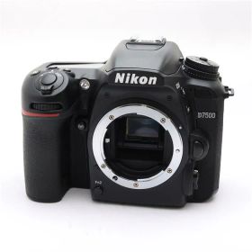 【中古品】 《良品》 Nikon D7500 ボディ 【接眼鏡筒部組・スクリーン部品交換・上面表示窓内清掃/各部点検済】 [ デジタルカメラ ]