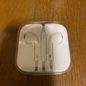 【新品未使用】Apple EarPods with 3.5mm Plug