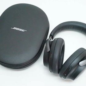 【中古】【美品】BOSE QuietComfort Ultra Headphones ワイヤレスヘッドホン