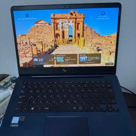 ASUS ZenBook (i5/8GB/256GB/Office付) 美品