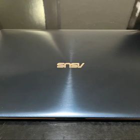 ASUS ZenBook Pro 15 UX550GDタッチパネル