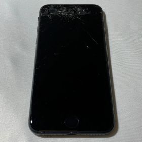 4305 iPhone SE(第三世代) 64GB ブラック ジャンク品【ネ】