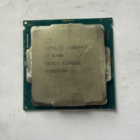 Intel Core i7-8700 CPU 本体
