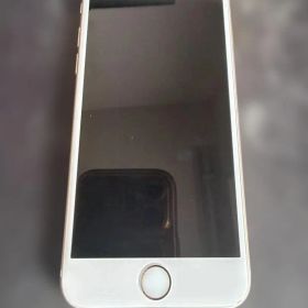 iPhone6s 64GB ゴールド SIMフリー バッテリー82%